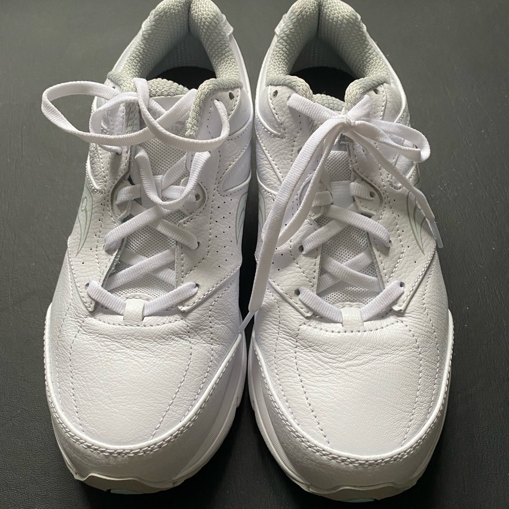 Saucony WideWidth Walking Sneaker
